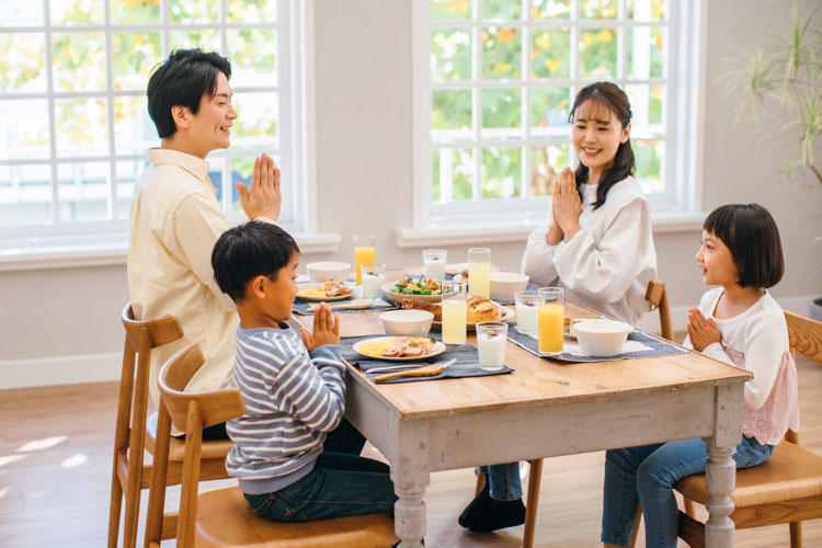食事の準備はどうする？簡易キッチンと外食を上手に使う